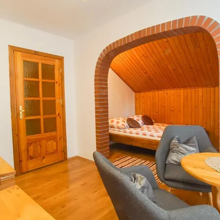 Zacisze Pod Golyska Guest House Bodzentyn Exterior photo