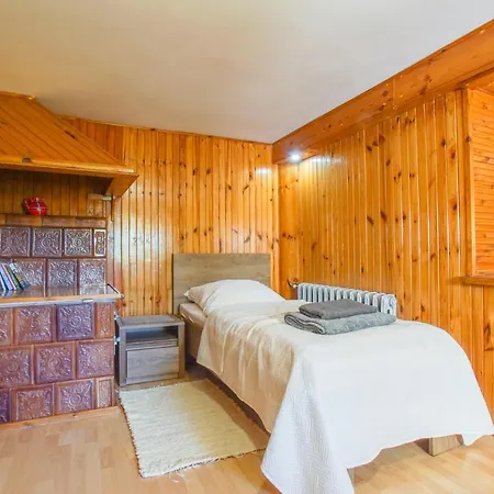 Zacisze Pod Golyska Guest House Bodzentyn Exterior photo