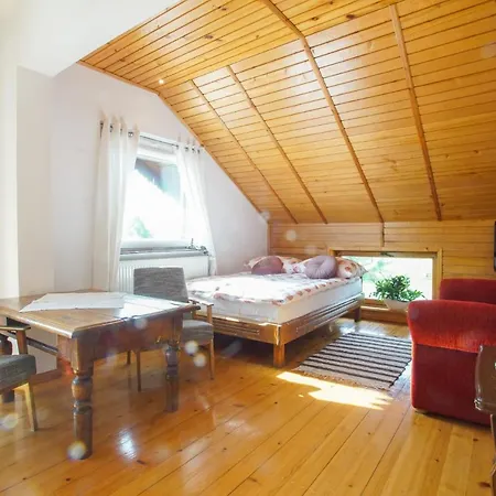 Zacisze Pod Golyska Guest House Bodzentyn Exterior photo