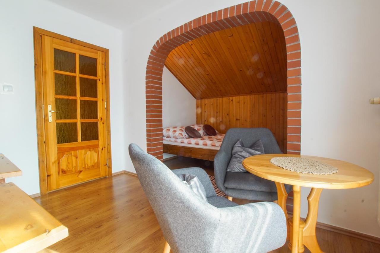 Zacisze Pod Golyska Country house *
