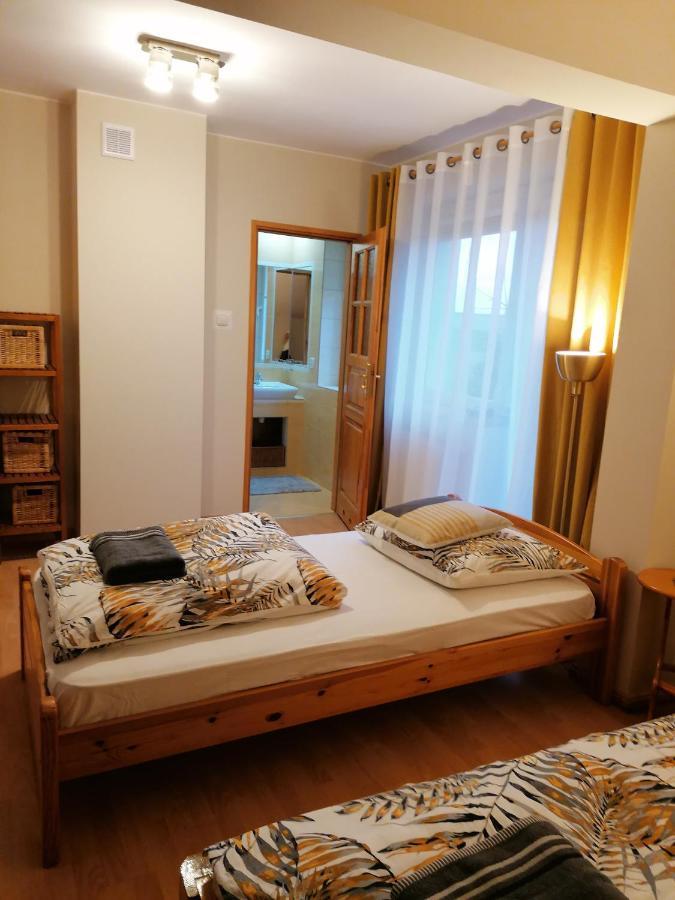 Zacisze Pod Golyska *