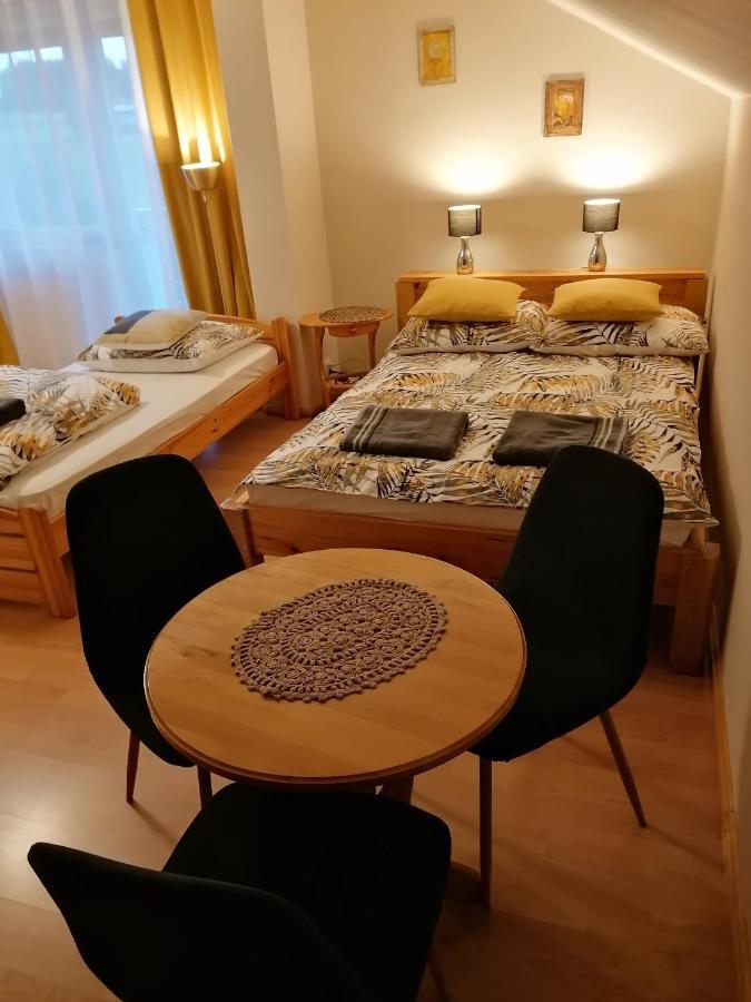 Zacisze Pod Golyska Country house *